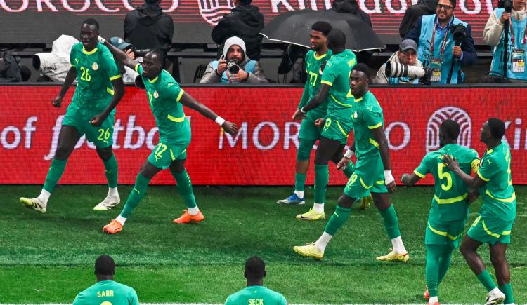 Imagen de Final para la historia en la Copa Africana de Naciones: gol anulado, "abandono", penal errrado y locura en el suplementario