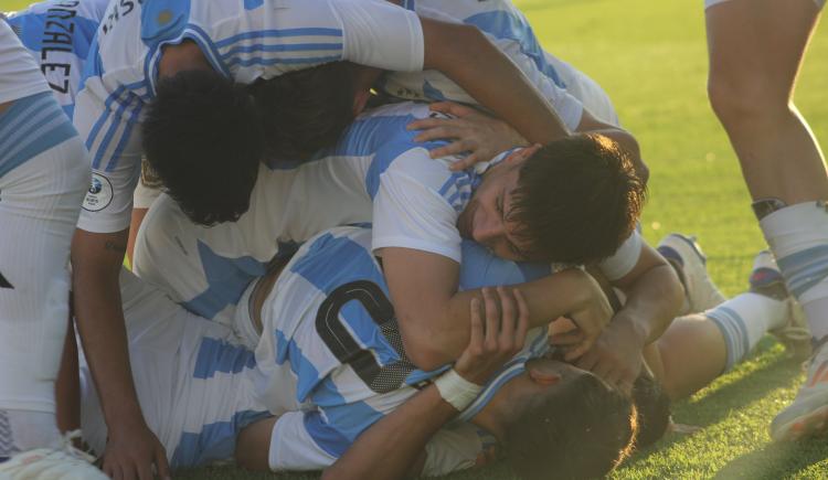 Imagen de Se subió al podio: Argentina venció a Chile en el Sudamericano Sub 15 y se quedó con el tercer puesto