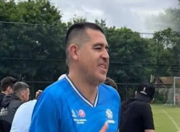 Imagen de En la previa de la final de Boca, Riquelme volvió a jugar