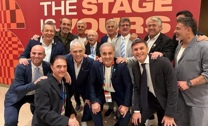 Imagen de La FIFA rinde homenaje a Enrique Macaya Márquez, el hombre récord que agiganta su leyenda en 2026
