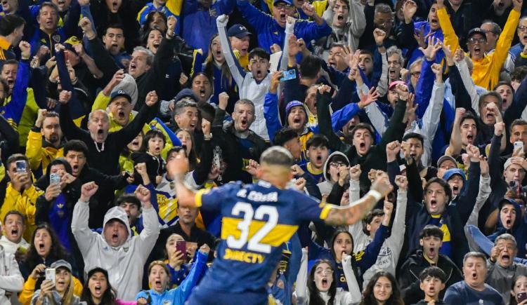 Imagen de Una leyenda de la Libertadores y bicampeón de la Copa con Boca llenó de elogios a Ayrton Costa