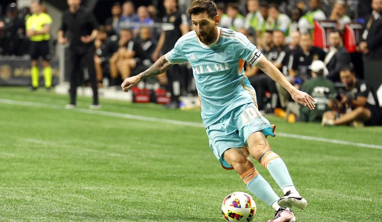 Imagen de Golpe para Messi: Inter Miami cayó sobre la hora ante Atlanta United y deberá jugar el tercer partido