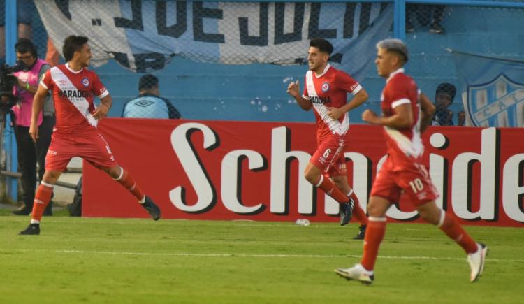 Imagen de Mirá el resumen de Atlético Tucumán 2-4 Argentinos