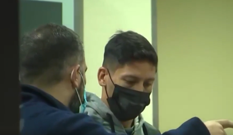 Imagen de Gallardo sonríe: Rodrigo Aliendro se hace la revisión médica