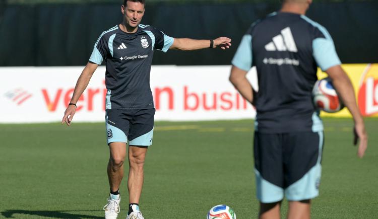 Imagen de El día después de la hazaña: Argentina trabajó en Kansas con la mente puesta en Suiza