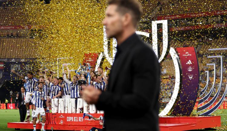 Imagen de El lamento del Cholo Simeone tras la derrota de Atlético de Madrid en la final de la Copa del Rey