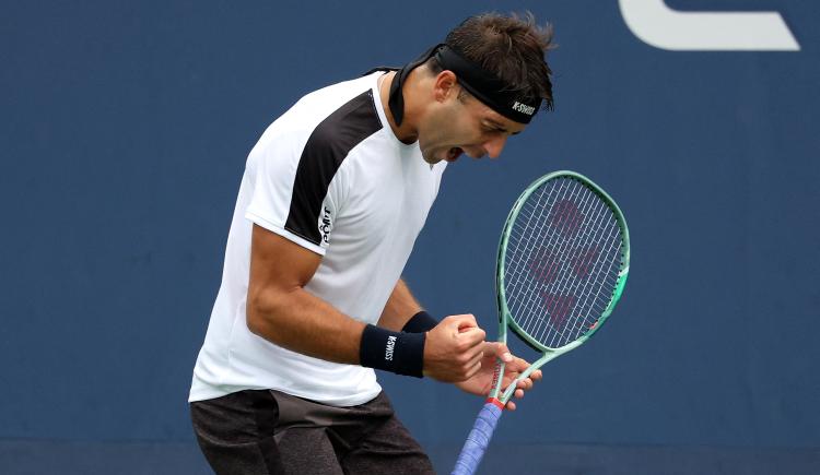 Imagen de Etcheverry ganó el duelo de argentinos y se metió en octavos del US Open