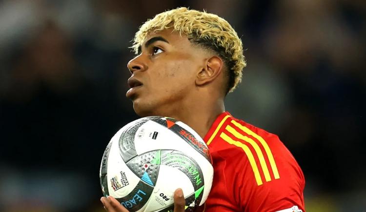 Imagen de Cimbronazo en España: desafectaron de la Selección a Lamine Yamal