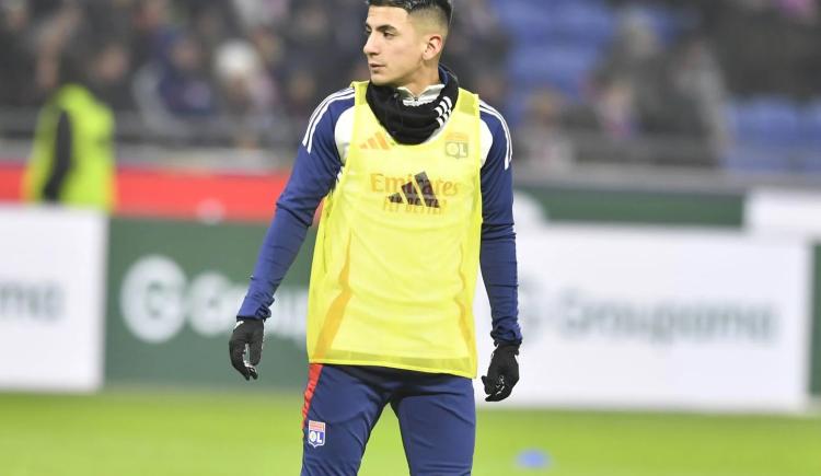 Imagen de El inesperado y contundente reclamo que hizo Toulouse por la inclusión de Thiago Almada en Lyon