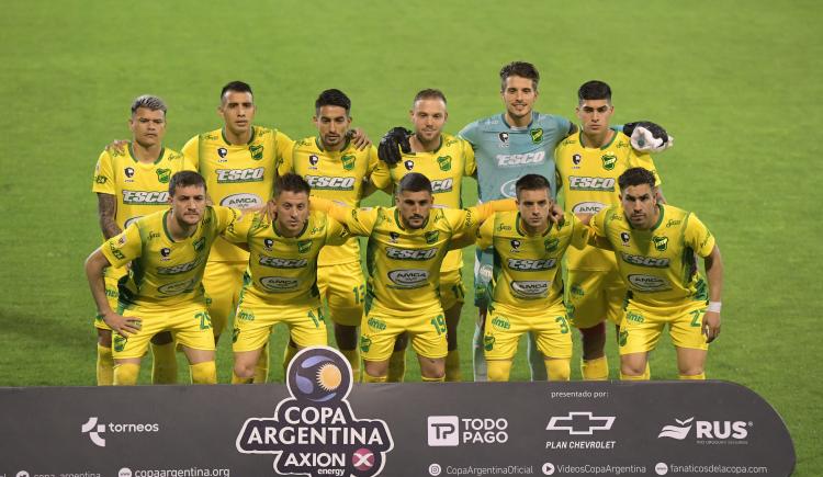 Imagen de Pleno histórico para Defensa y Justicia: el único club que enfrentó a los cinco grandes en la Copa Argentina