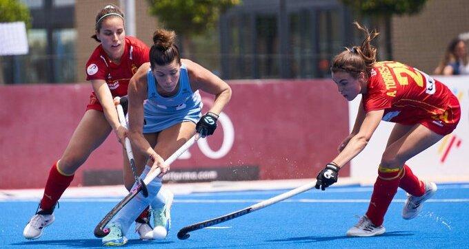 Imagen de Las Leonas y Los Leones les ganaron a los seleccionados de España en Valencia