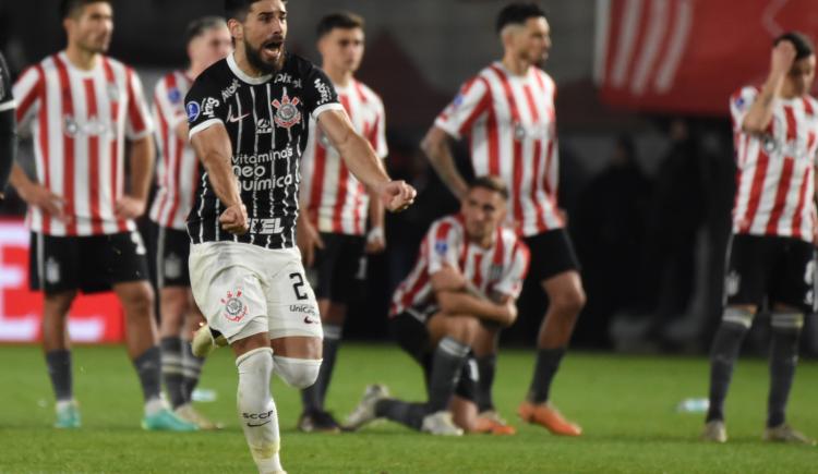 Imagen de Primera vez en la Libertadores: Estudiantes y Corinthians abren una serie inédita con viejas deudas