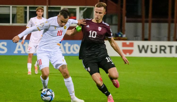 Imagen de Briasco y Zelarayán fueron titulares en la derrota de Armenia