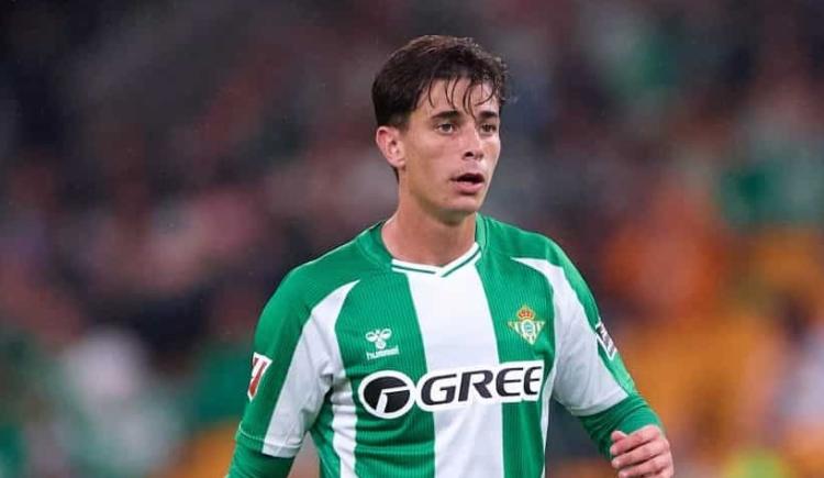 Imagen de Cómo fue el primer gol de Valentín Gómez en Betis para sellar su gran momento