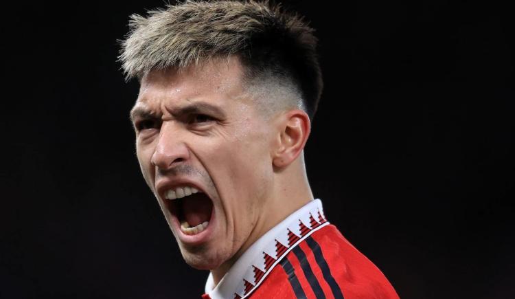 Imagen de "Quiero salir a 'matar' a la cancha pero me tengo que controlar", bromeó Lisandro Martínez