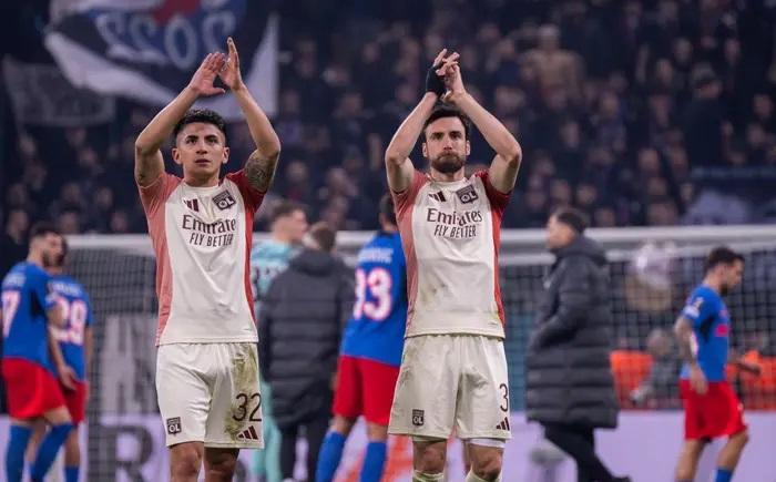 Imagen de La peor noticia para Tagliafico y Almada: Lyon descendió por cuestiones financieras