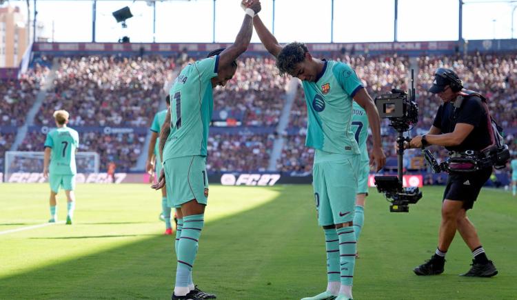 Imagen de Yamal por duplicado, puntaje ideal para el Barcelona y susto sobre el final