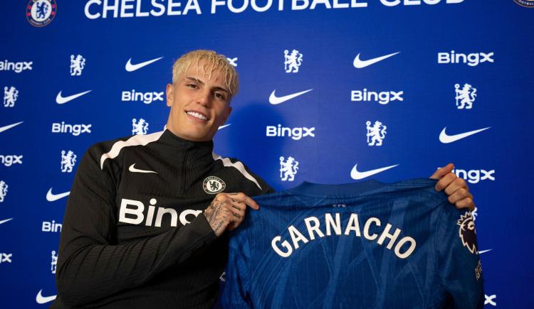 Imagen de Se pintó de azul: Alejandro Garnacho es nuevo refuerzo de Chelsea