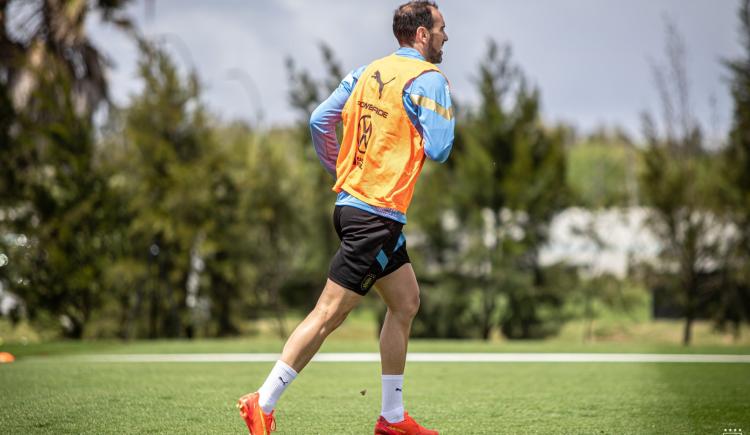 Imagen de Uruguay comenzó los entrenamientos para Qatar