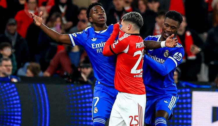 Imagen de Qué dice el protocolo de la UEFA para combatir el racismo en el fútbol