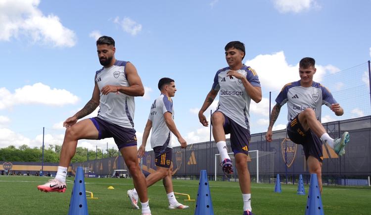 Imagen de Con dos vueltas y dos llamativas ausencias: los convocados de Boca ante Huracán