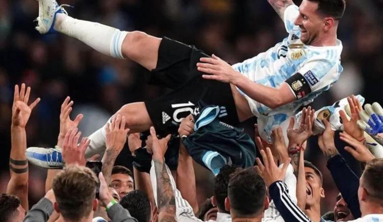 Imagen de Los posteos de los jugadores argentinos tras ganar la Finalissima ante Italia