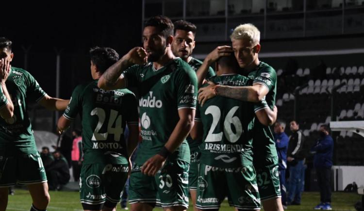 Imagen de GRAN TRIUNFO DE SARMIENTO ANTE ATLÉTICO TUCUMÁN