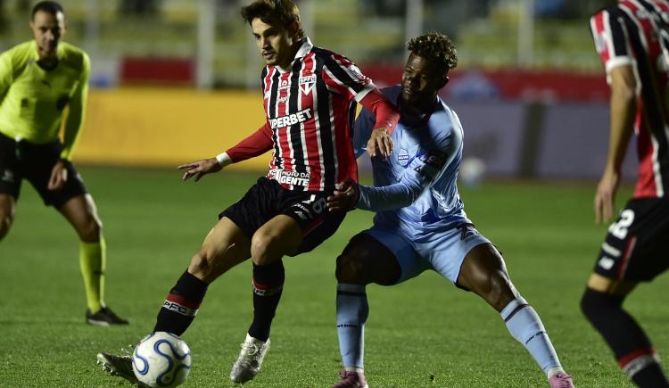 Imagen de São Paulo se llevó un empate ante Bolívar en La Paz y la llave se definirá en Brasil