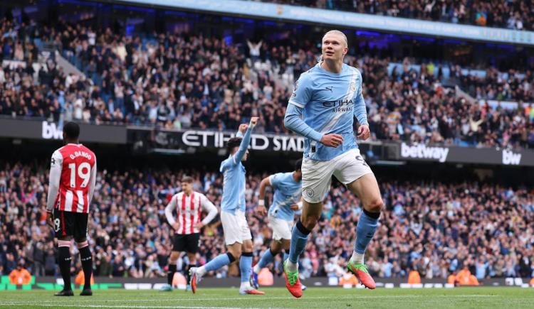 Imagen de El City no se baja de la pelea en la Premier League