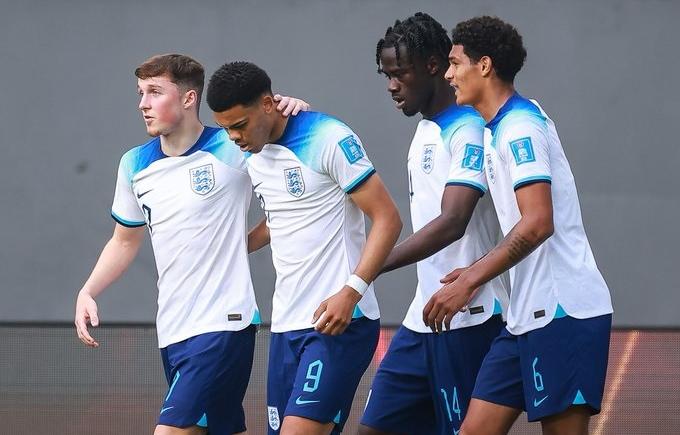 Imagen de Mundial Sub 20: Inglaterra debutó con un triunfo