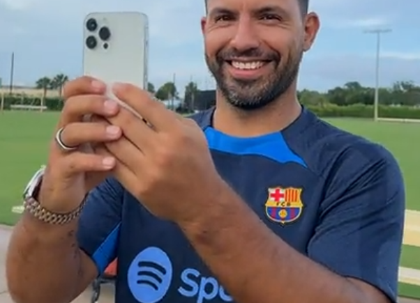 Imagen de Sergio Agüero estuvo presente en el entrenamiento de Barcelona en Miami