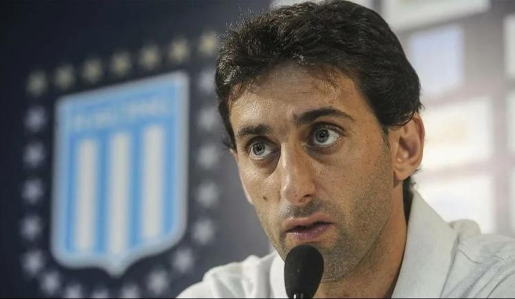 Imagen de Las bombas de Diego Milito a seis días de las elecciones en Racing