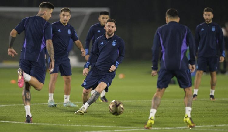 Imagen de Selección Argentina: última práctica de cara a Croacia, con Papu Gómez diferenciado