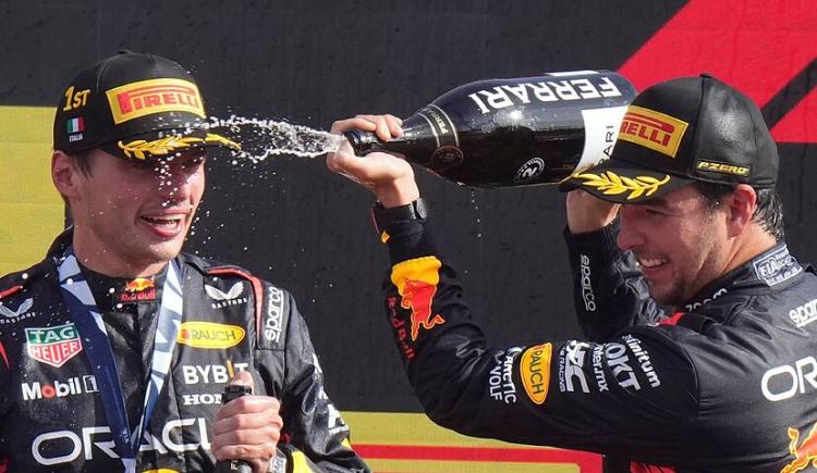 Imagen de Y van sólo dos carreras: la enorme diferencia que sacó Red Bull en el campeonato