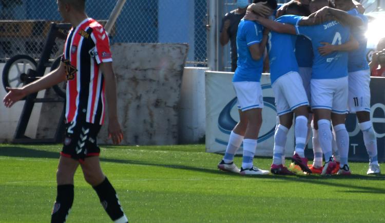 Imagen de PRIMERA NACIONAL: BELGRANO GOLEÓ A CHACARITA