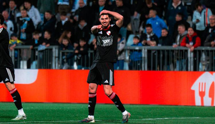 Imagen de El delantero argentino del momento: Panichelli abrió el camino de Racing de Estrasburgo