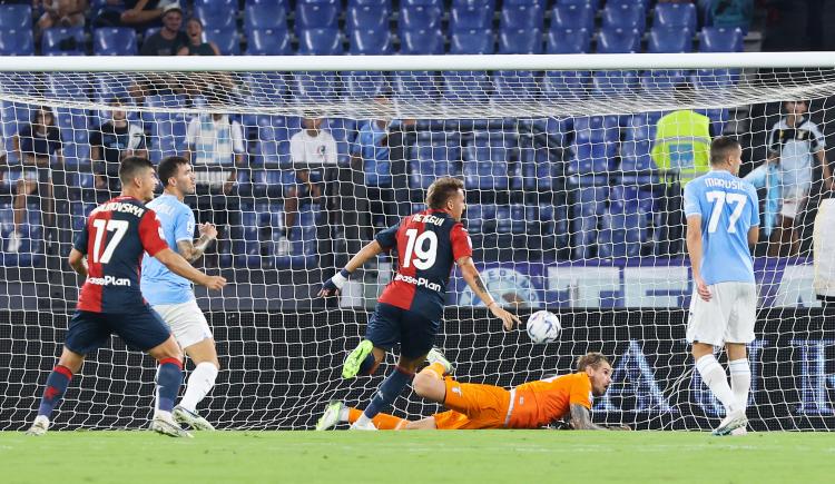 Imagen de Con su primer gol en Serie A, Mateo Retegui le dio el triunfo a Genoa