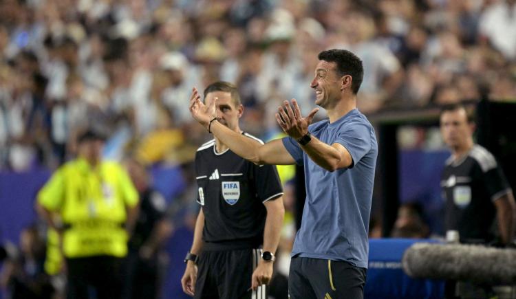 Imagen de Scaloni: "Si trabajamos como hoy, será difícil que nos ganen"