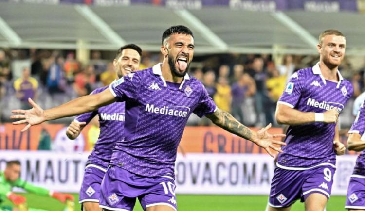 Imagen de Fiorentina ganó con un gol argentino