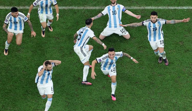 Imagen de Argentina campeón: Lionel Messi, la mirada al cielo y ¿la invocación a Maradona?