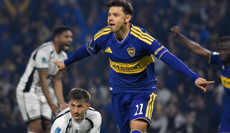 Imagen de El doblete de Ángel Romero y una marca que no pasaba en Boca hace 116 años