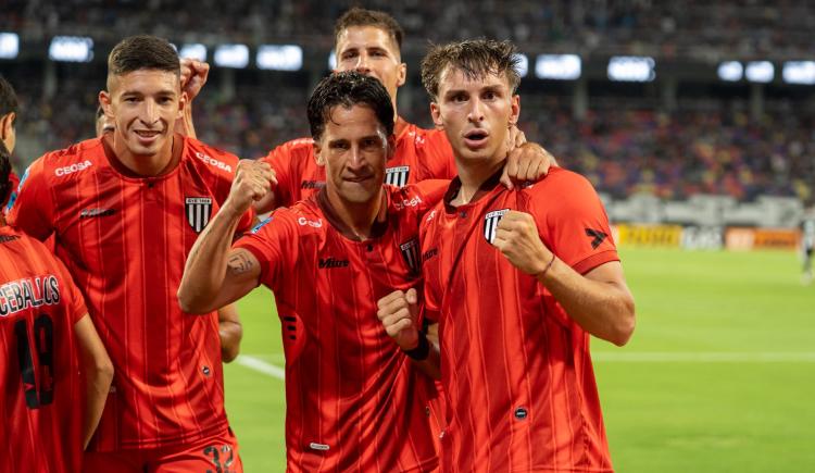 Imagen de El podio de la paciencia: Los clubes con más tiempo de ausencia entre su último partido y su regreso a Primera