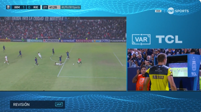 Imagen de Por qué estuvo bien anulado el gol de Independiente Rivadavia y qué dicen los audios del VAR
