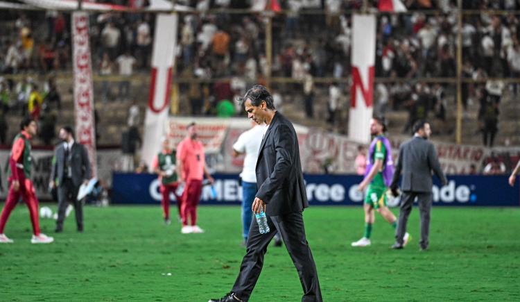 Imagen de El DT de Universitario le bajó el precio al triunfo de River: las razones