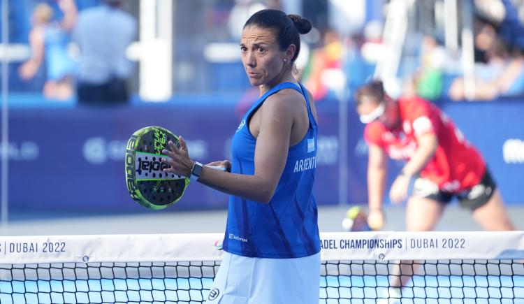 Imagen de Mundial de pádel: Argentina se clasificó con puntaje perfecto