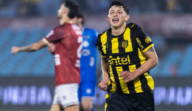 Imagen de Peñarol se consagró campeón del Intermedio con un jugador de River a préstamo como figura