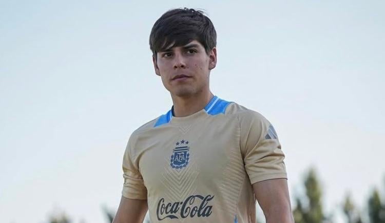Imagen de Un pibe en el Disney Albiceleste: Benjamín Domínguez y su sorpresa por el show en el Monumental