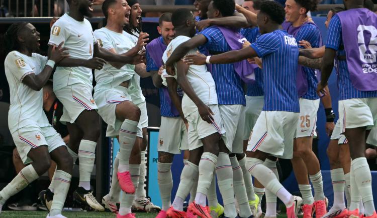 Imagen de Francia estira su hegemonía mundial: se metió en las semifinales de una Copa del Mundo por tercera vez consecutiva