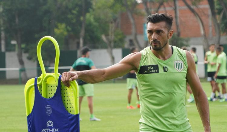 Imagen de DÁTOLO RENOVÓ CON BANFIELD