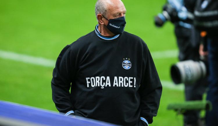 Imagen de EL MENSAJE DE SCOLARI PARA FRANCISCO ARCE
